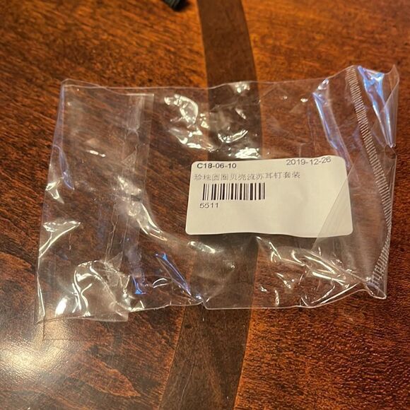 Fashion Earrings.  - Picture 13 of 13